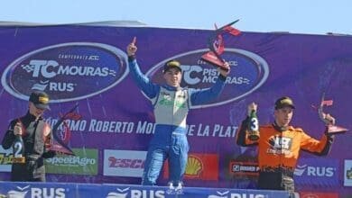 A paso firme: Evans Weiss se llevó la primera carrera 15 Weiss F9