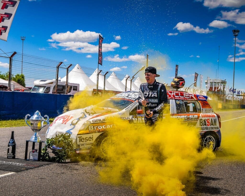 Exequiel Bastidas: “No descarto lucir el 1 en 2024” 3 Bastidas