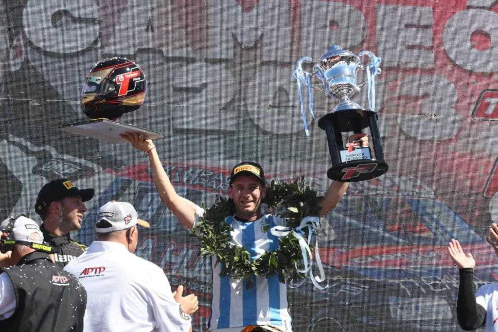 TP Cangelaro campeon 1