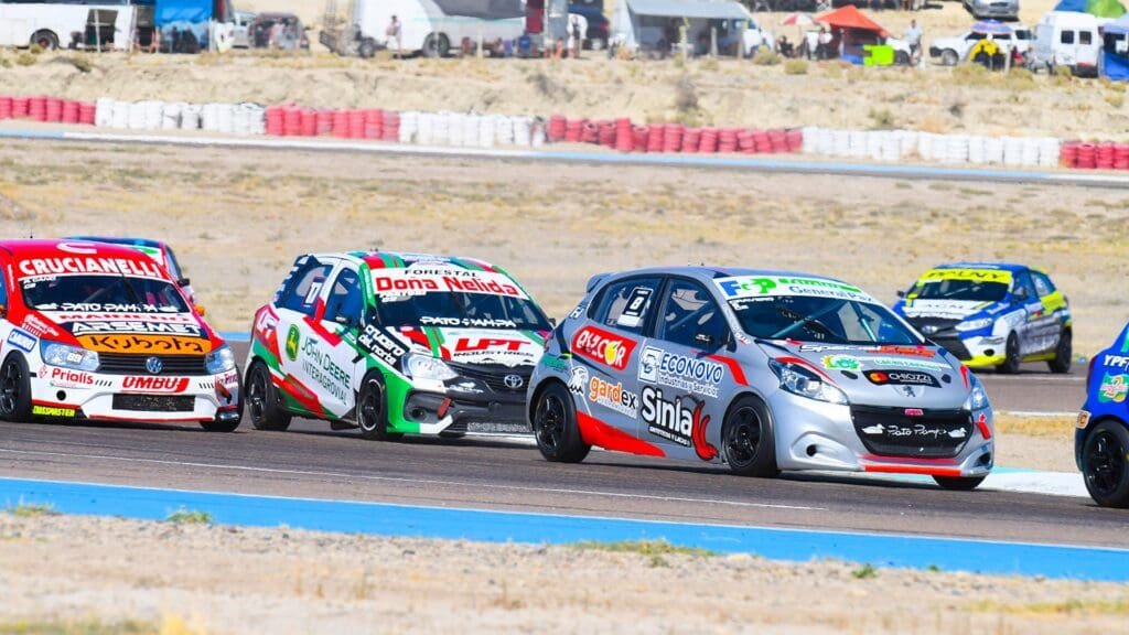 Arde Trelew: Martínez, Veronesi y Cravero ganaron las series 4 C2 Cravero S3