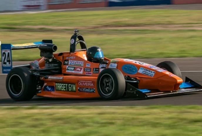 Noticias 2024: así se prepara para el inicio de año 11 F4 Gonzalez