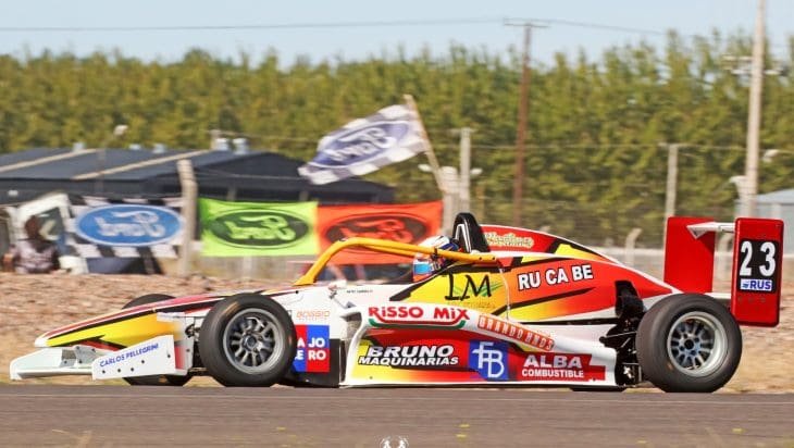 ¡Arriba los chicos!: se preparan para Concepción del Uruguay 5 F2 Carrera