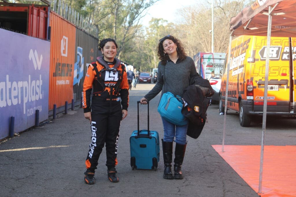 Experiencia inolvidable: clínica de karting de Lüsqtoff Racing 12 13