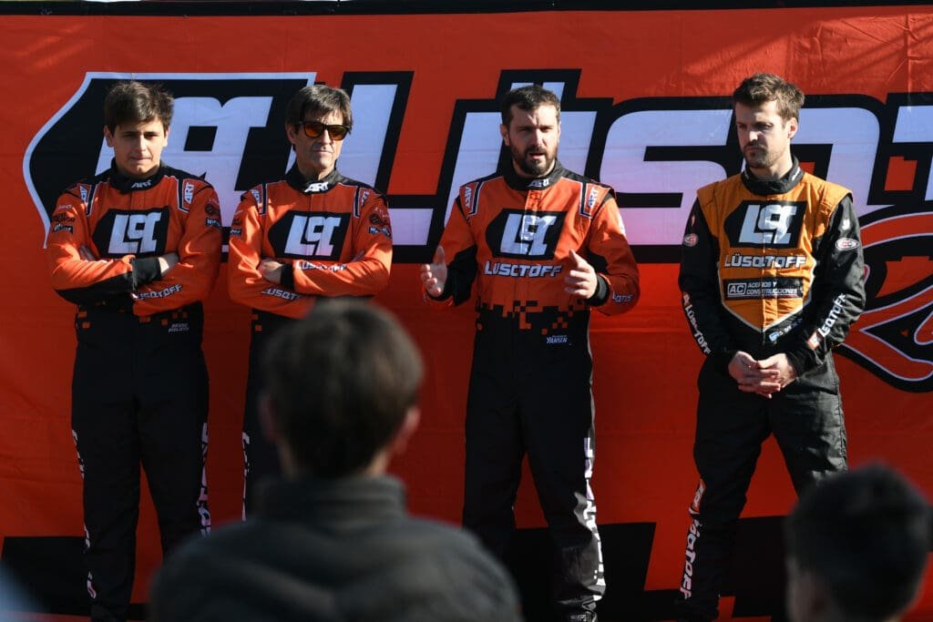 Experiencia inolvidable: clínica de karting de Lüsqtoff Racing 2 2