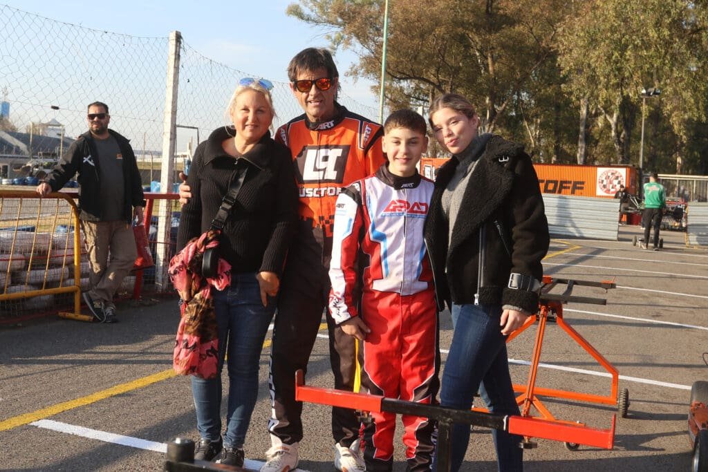 Experiencia inolvidable: clínica de karting de Lüsqtoff Racing 10 5