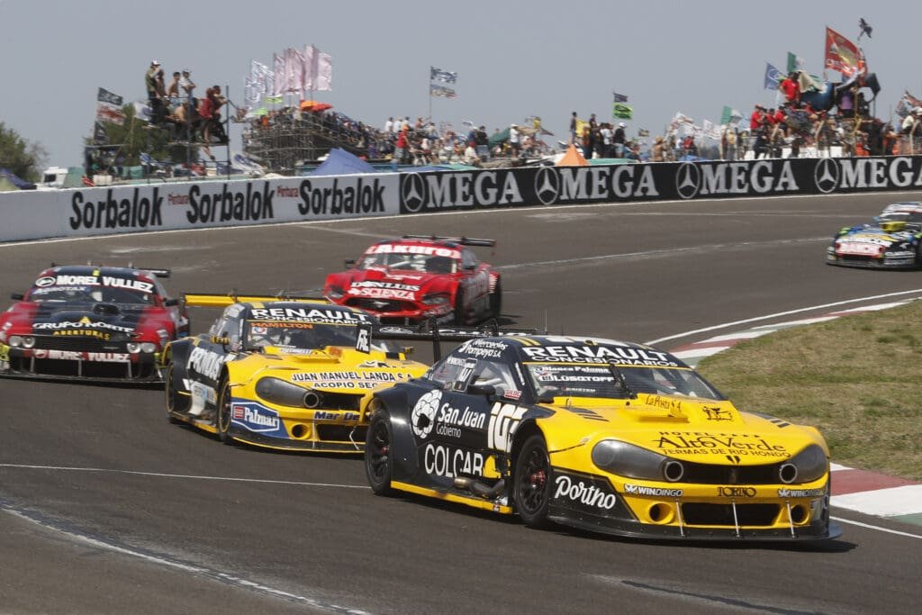 Siguen en carrera: los Torino no pierden las chances de pelear 3 MG 9125