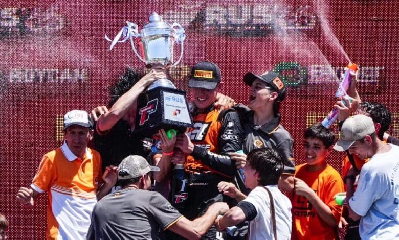 Campeón anticipado: Suárez llegó 2° y se consagró 1 TP Suarez campeon C1