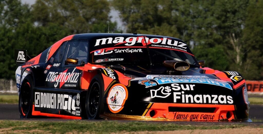 Gastón Iansa: “Estoy contento de cerrar el año luchando hasta la última vuelta por la victoria” 4 Iansa 3