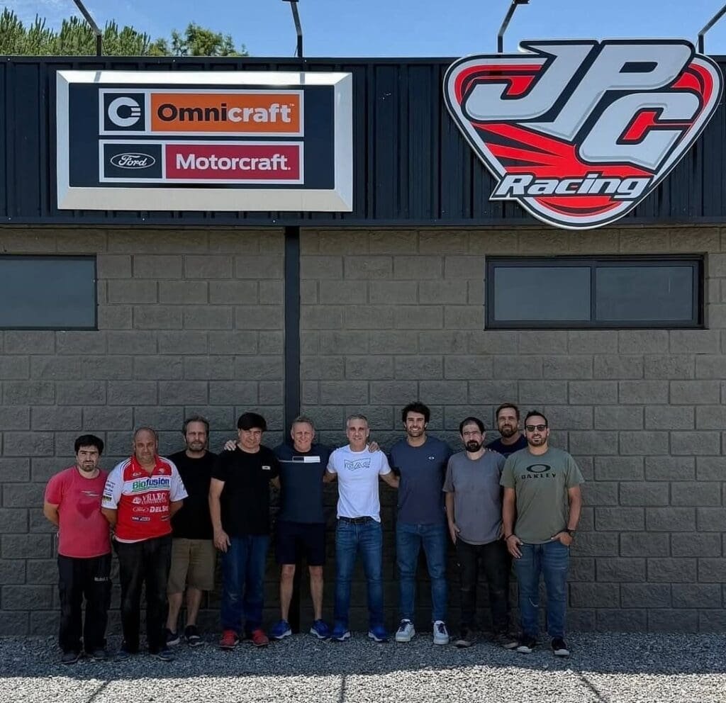 Con dos Mustang: Gianini y Urcera compartirán el Omnicraft Racing 3 TC JPG Urcera 1