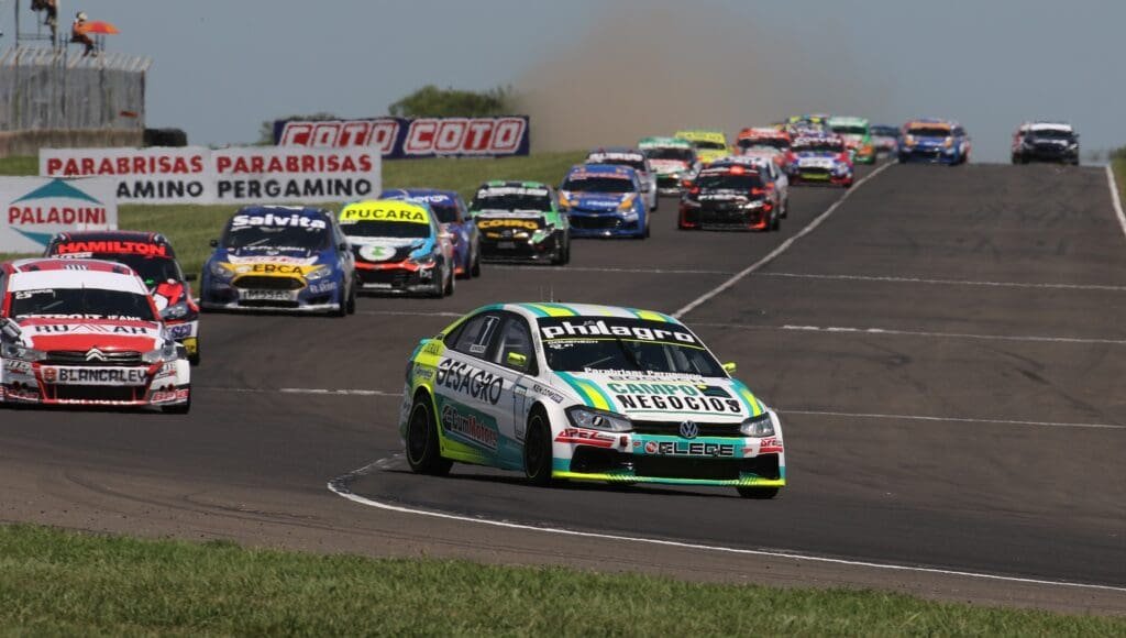 En suspenso: Domenech venció pero se definirá en el escritorio 3 TN Domenech F1 1