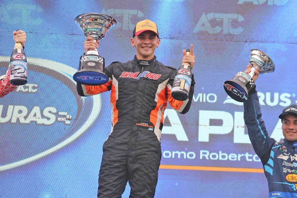 Y va el tercero: nuevo éxito de Carabajal con el Ford 3 Carabajal dominó con el Ford