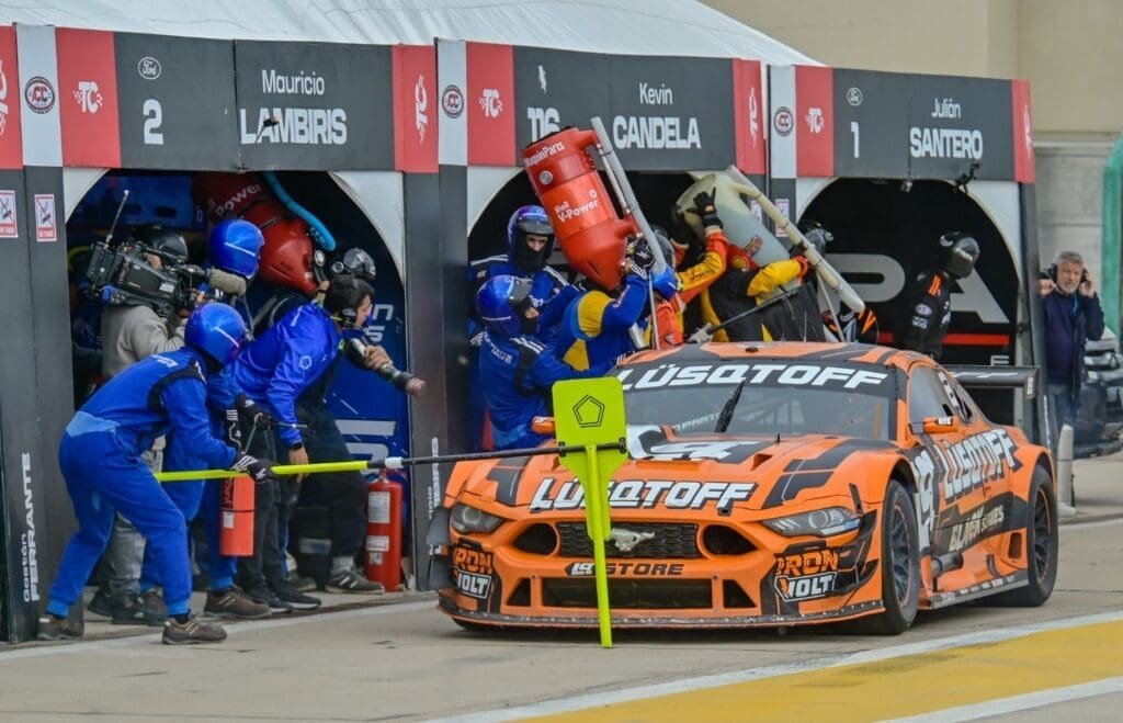 TC Lambiris box Toay