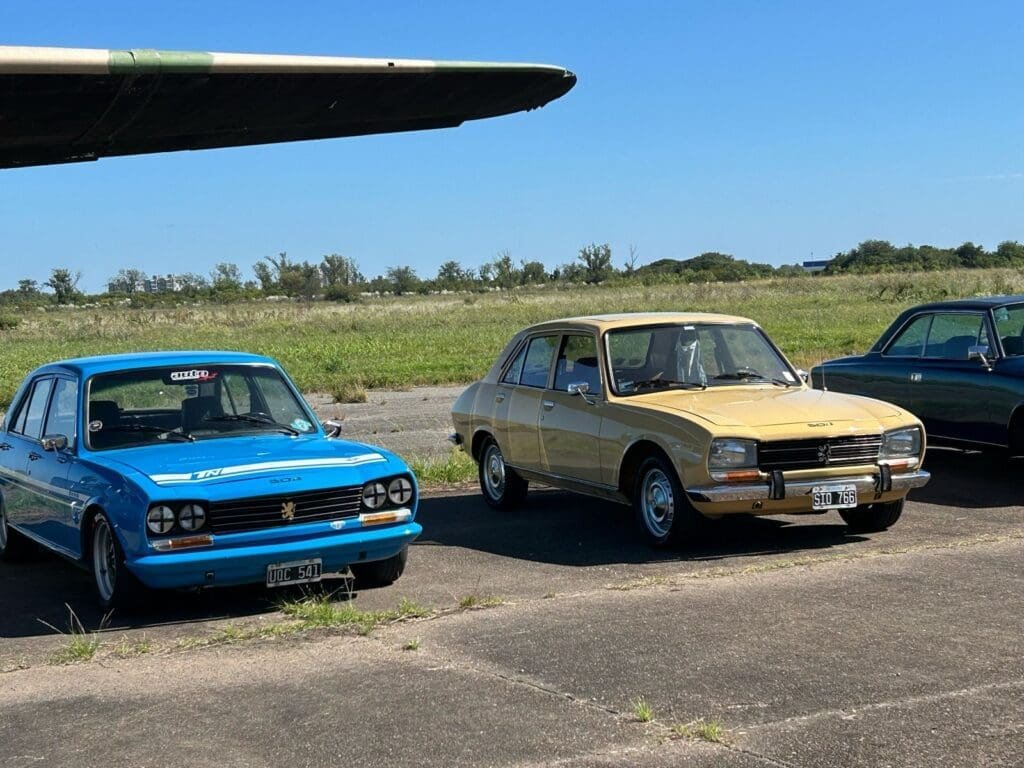 Aviones y fierros: Juntada de clásicos en la Base de Morón 9 WhatsApp Image 2025 04 06 at 13.04.18 1