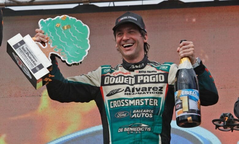 De Benedictis celebra en el podio su sexta victoria en TC