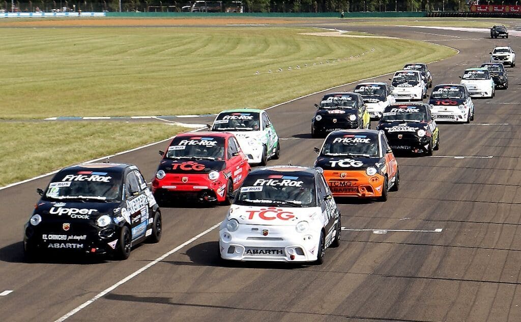 Vuelta a Oberá: habrá regresos y acción solidaria 4 La Copa Abarth disputará la cuarta cita