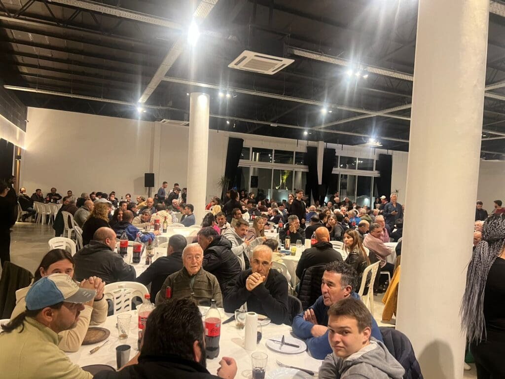 Noche inolvidable: “Nacho” Quintana presentó su Dodge 4 Quintana 4