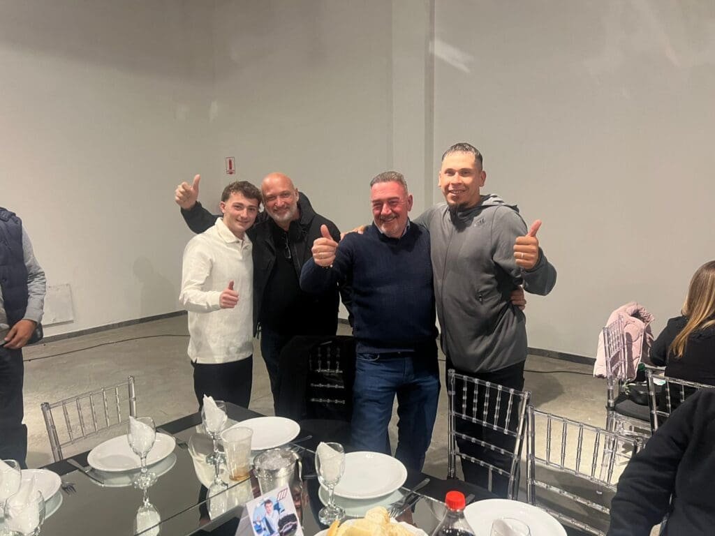 Noche inolvidable: “Nacho” Quintana presentó su Dodge 5 Quintana 5