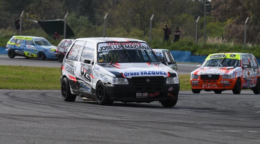 Volvió al triunfo: Bayala se impuso en la Clase Uno 3 TP Bayala podio Rosario2
