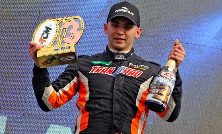 Carabajal lidera el campeonato con el Ford