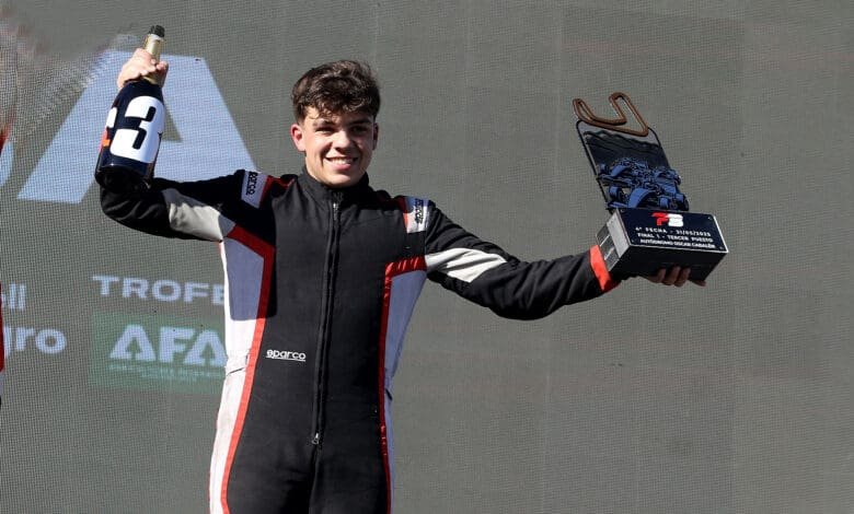 Traverso festeja su primer podio en F3 Metro