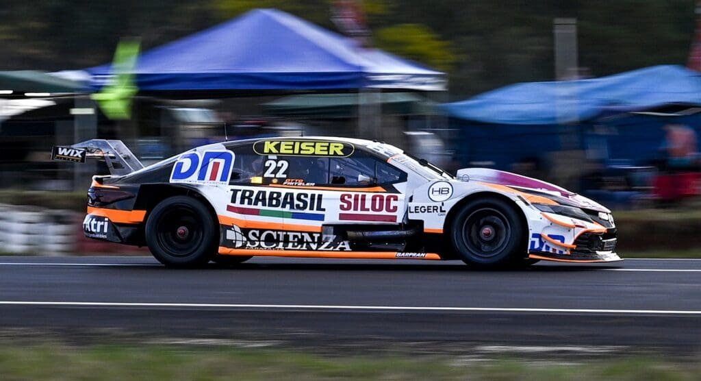 Otto Fritzler: “Corrí para ganar y puse todo lo que tenía” 3 TC Fritzler Camry