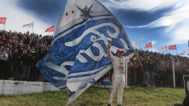 Werner festeja con las miles de personas que se acercaron al Cabalén