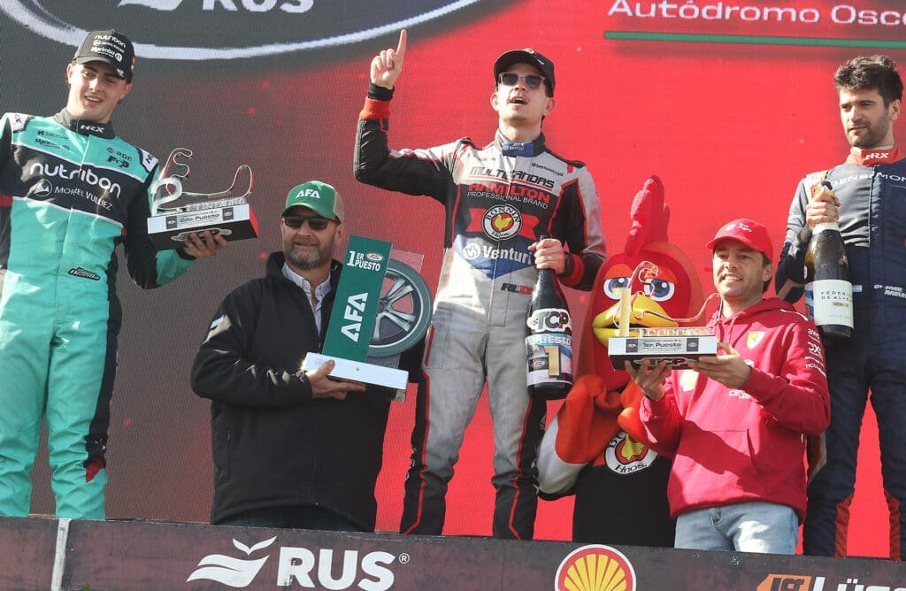 Un sueño: Lugón logró su primer éxito ante sus coterráneos 3 TCP Lugon Cordoba podio