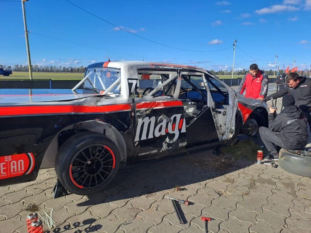 Impresionante vuelco: así quedó la Ranger de Martínez 4 TCPK Frano
