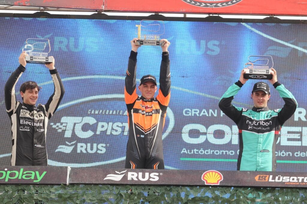 Le puso el “Moño”: Iansa logró su primera victoria 3 TC Iansa podio CDU