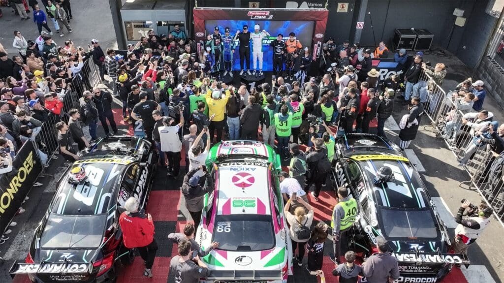 Tur Car 2000 Canapino especial