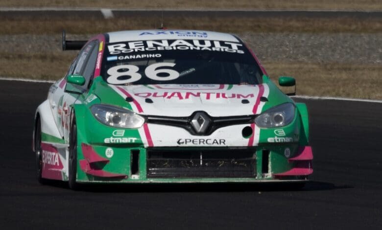 Canapino amplió su ventaja en el campeonato