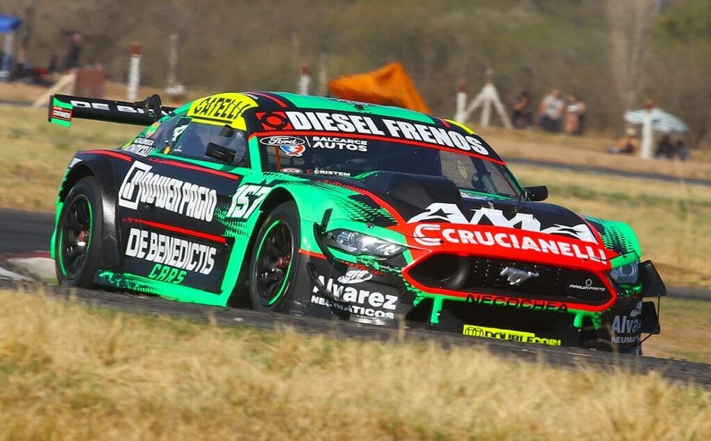 Fiel a Ford: “Johnnito” De Benedictis llegó a 250 carreras 3 TC 250 DB 2