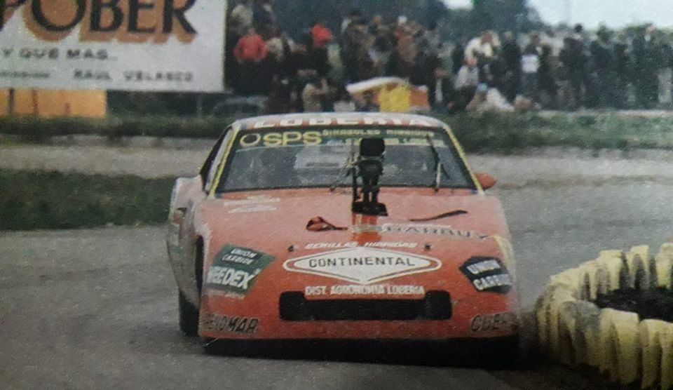 Ayer nomás: Castellano y Dodge, una marca registrada 4 562379215 1355489953037848 6831522956681625317 n