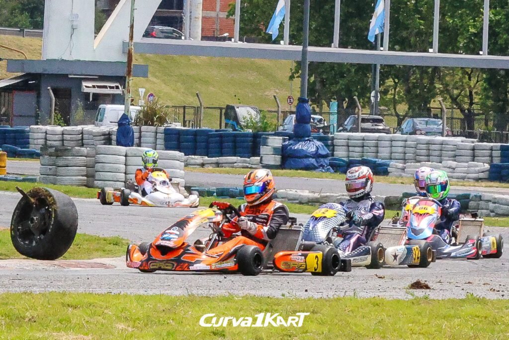 Un milagro: rueda de Top Race cayó en el kartódromo 7 5