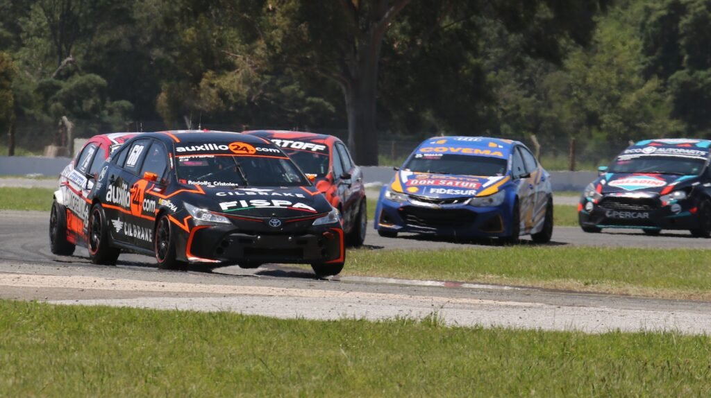 Un relojito: la regularidad, clave en título de Santero 3 LP1L8585