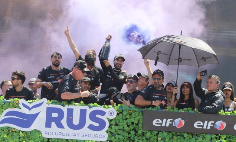 Un relojito: la regularidad, clave en título de Santero 1 LP1L9007