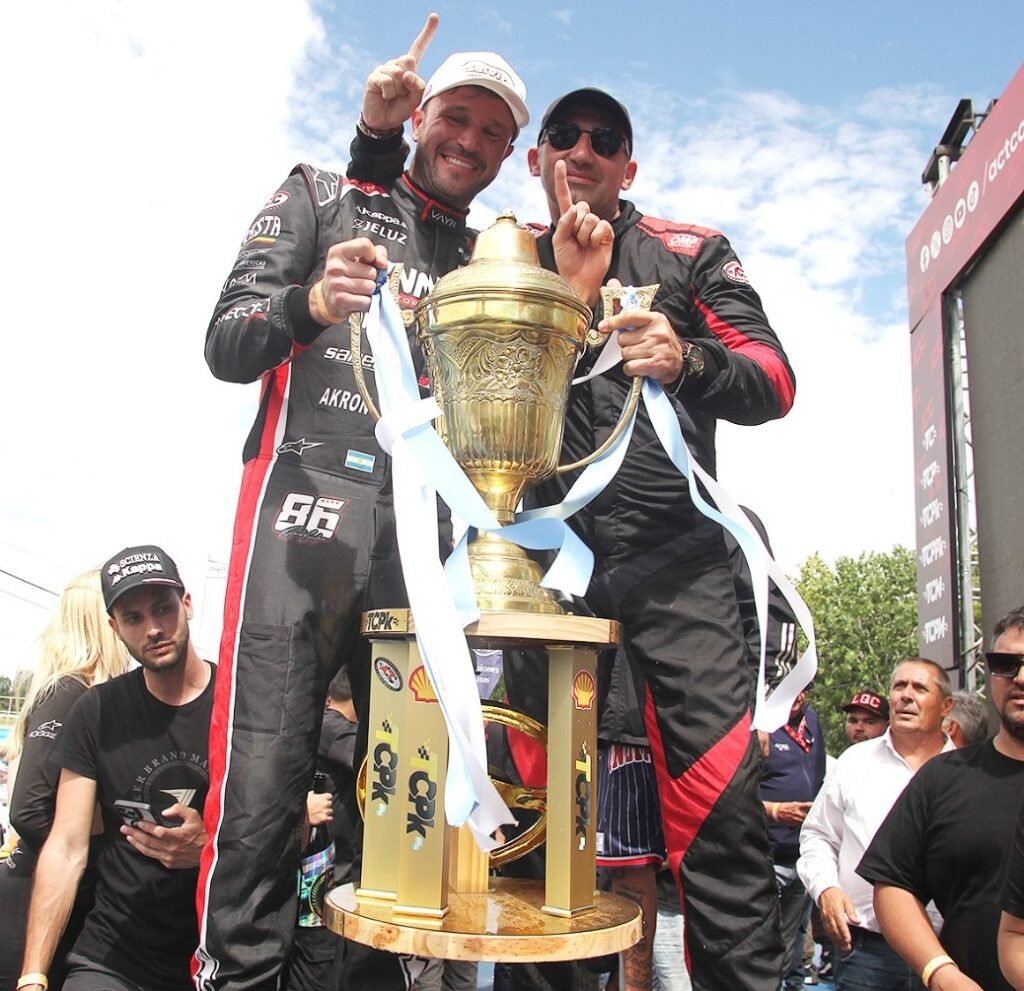 WhatsApp Image 2025 12 14 at 20.48.56