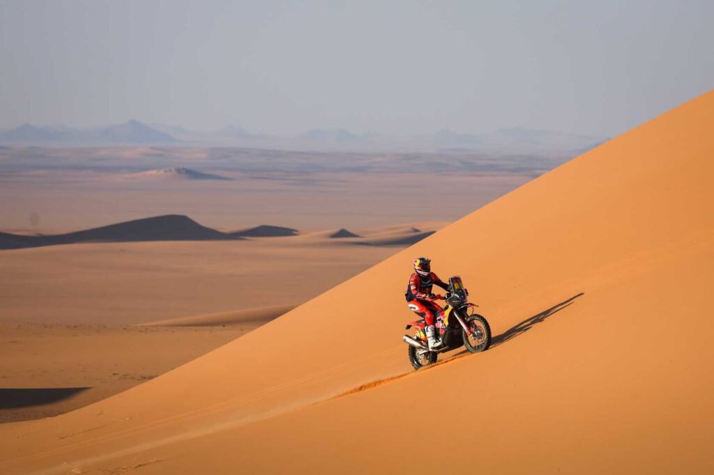 Dakar 2026: Luciano Benavides gana y trepa a la punta de la general 3 Daniel Sanders quedó segundo en la general del Dakar 2026