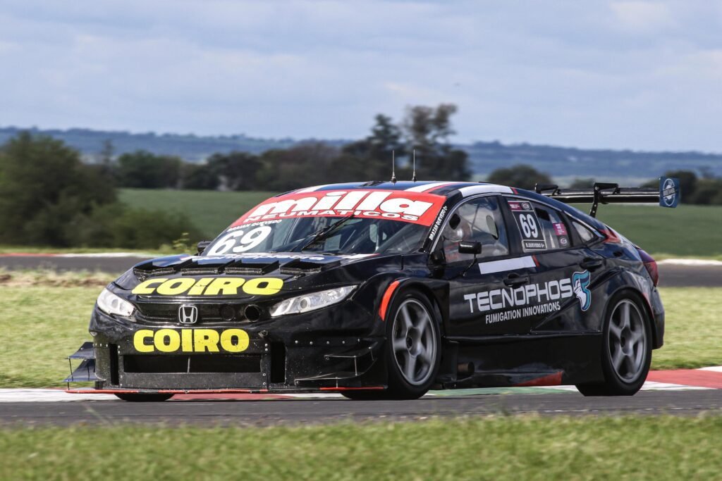 El Coiro Competición suma a Mario Valle