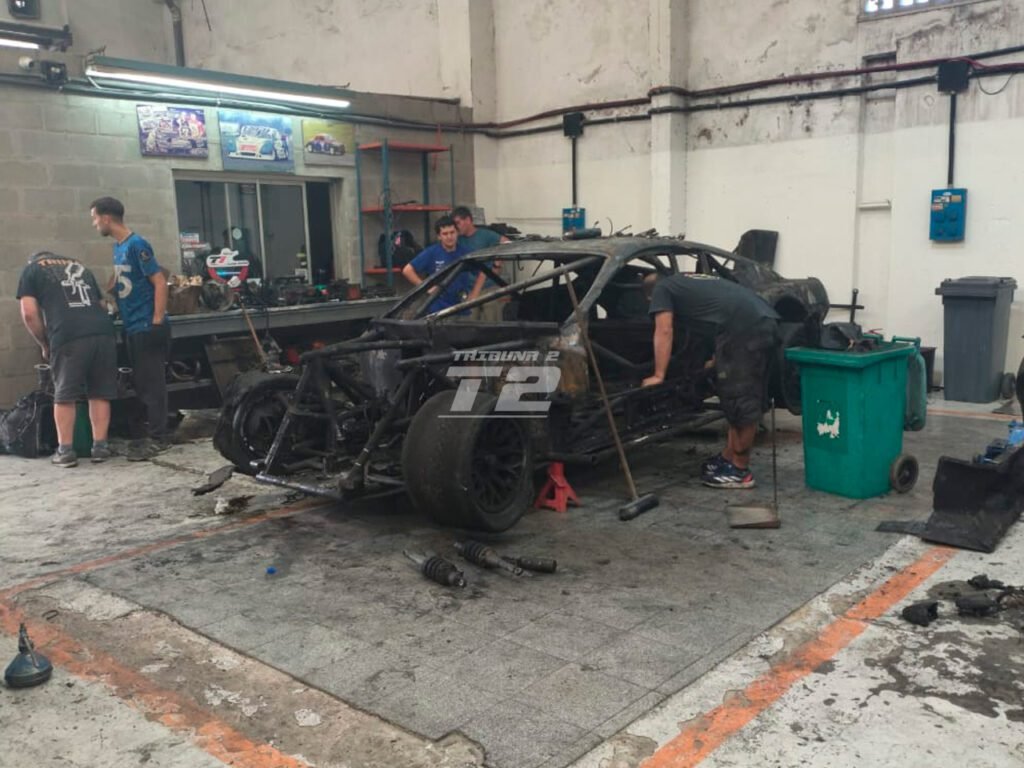 Los trabajos en el taller del Savino Sport