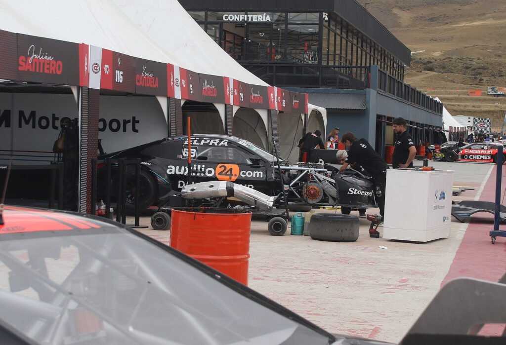 TC en El Calafate: Después de la técnica Moscardini ganó la primera del año 4 El auto de Santero en la técnica del TC