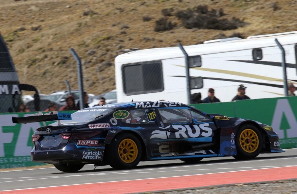 Ricciardi en el auto del RUS MED 
