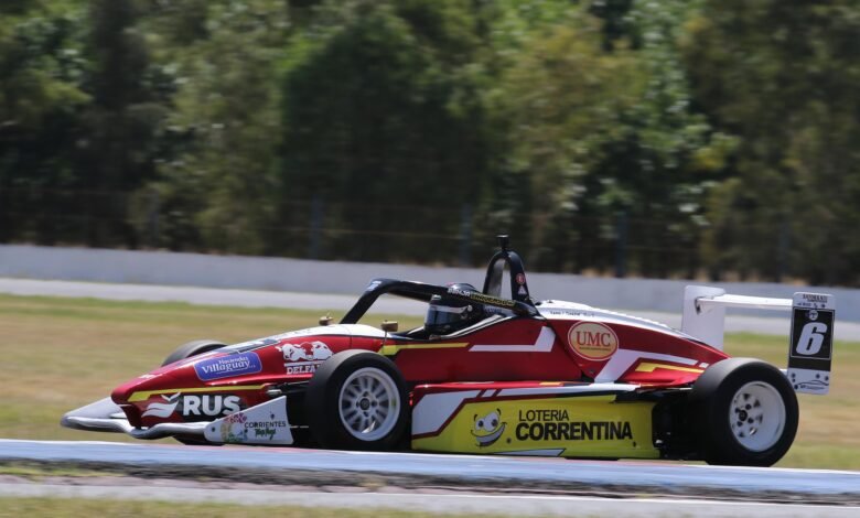Benjamín Traverso: Con la mira puesta en el podio para la segunda fecha en La Plata 1 Benjamín traverso en el auto del Satorra Competición