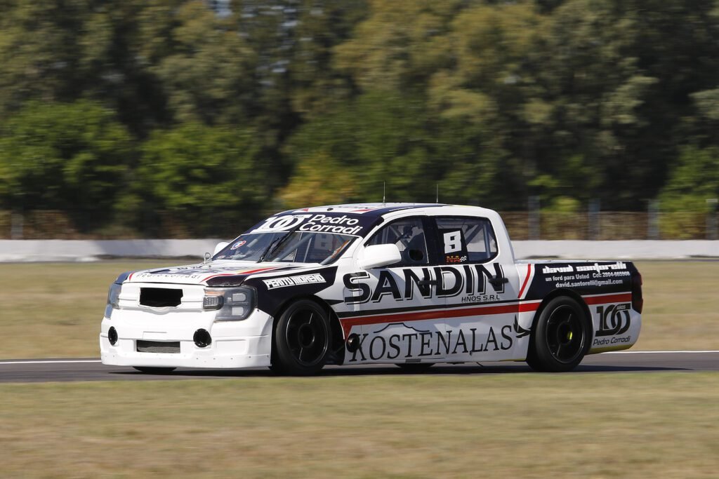 TC Pista Pick Up: Nuevo sistema de clasificación y Sandin se queda con la pole 3 Juan Sandin en la clasificación del TC Pista Pick Up