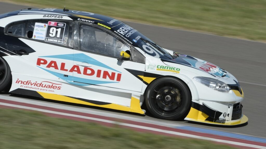 Los Renault en clasificación del TurCarr 2000