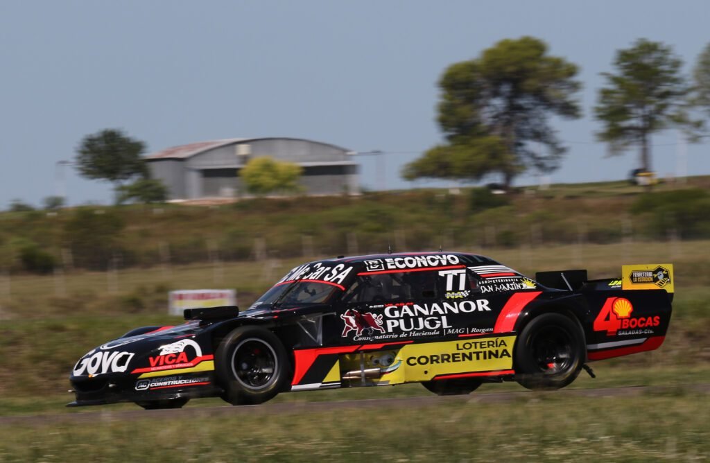 Iñaki Arrías impuso condiciones y se quedó con la pole 2 LP1L5383