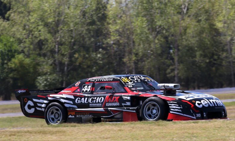 El Turismo 4000 Argentino puso primera en el Autódromo "Roberto Mouras" de La Plata. 1 El Turismo 4000 Argentino en La Plata