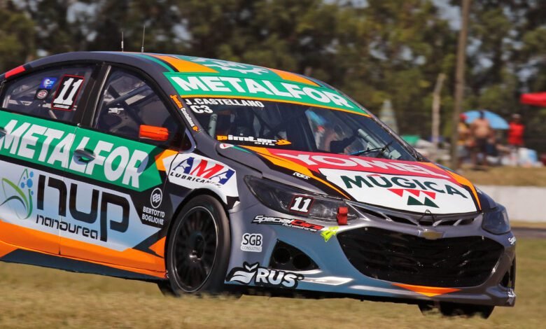 Jonatan Castellano con el VW Virtus de C3 de TN