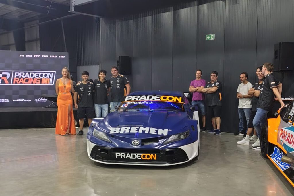 El Pradecon Racing se viste de gala: Presentación oficial para el TC 2026 9 WhatsApp Image 2026 02 03 at 8.41.08 AM