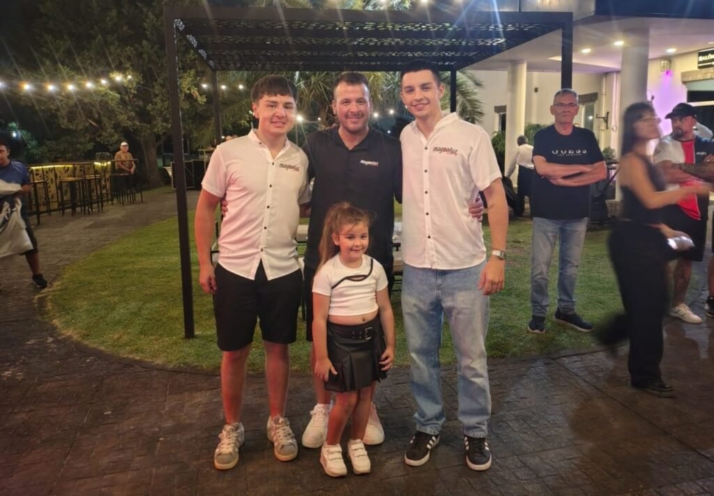 La presentación del Magnoluz Racing